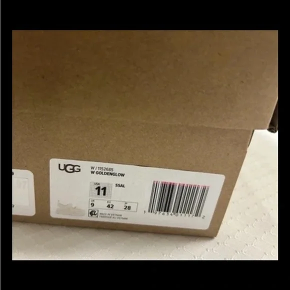 Women’s Ugg Goldenglow Slides/Sandals Sea Salt #1152685          (Size 11)NWB - Picture 8 of 8